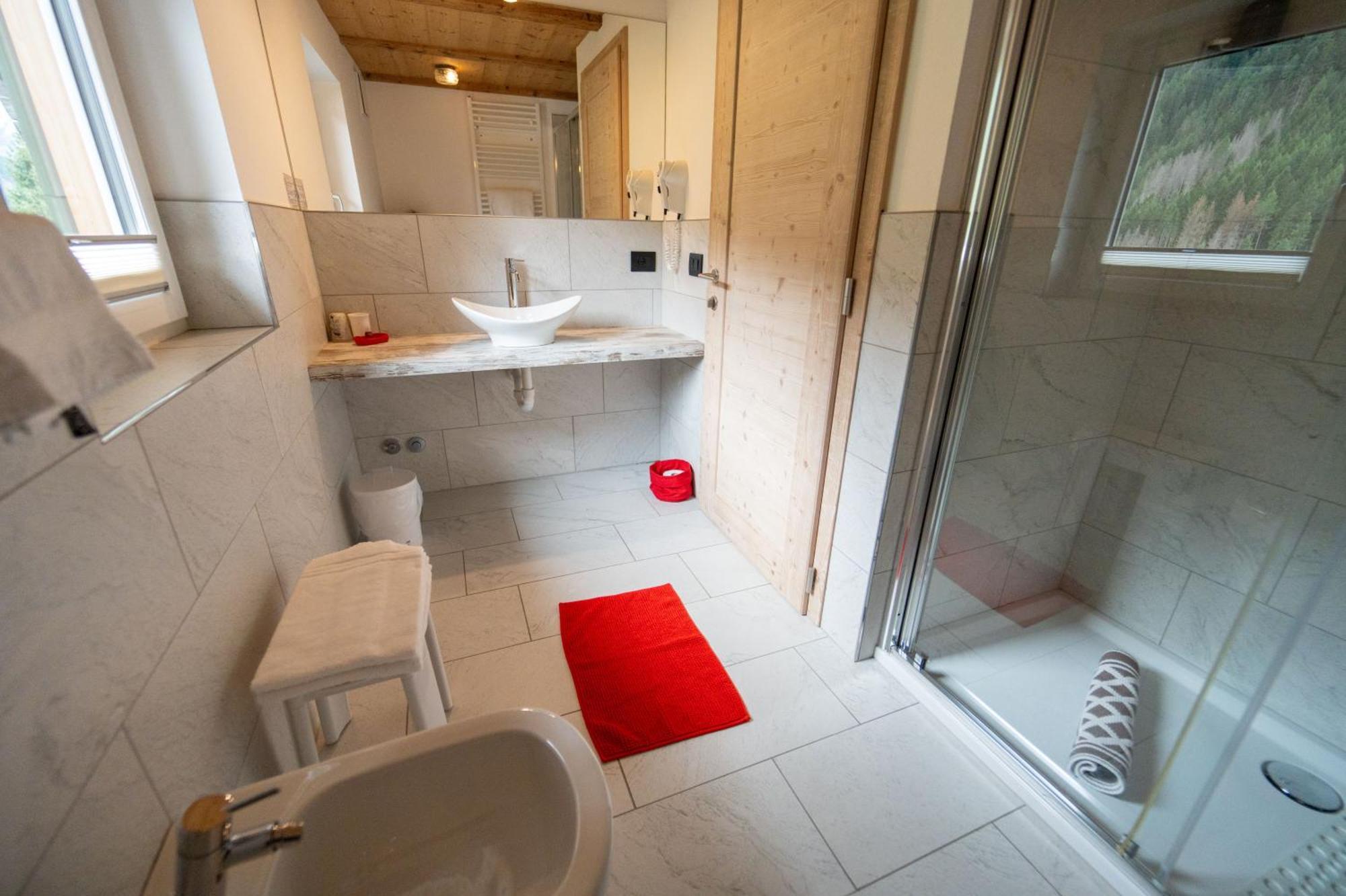 B&B Bucaneve Vigo di Fassa Pokoj fotografie
